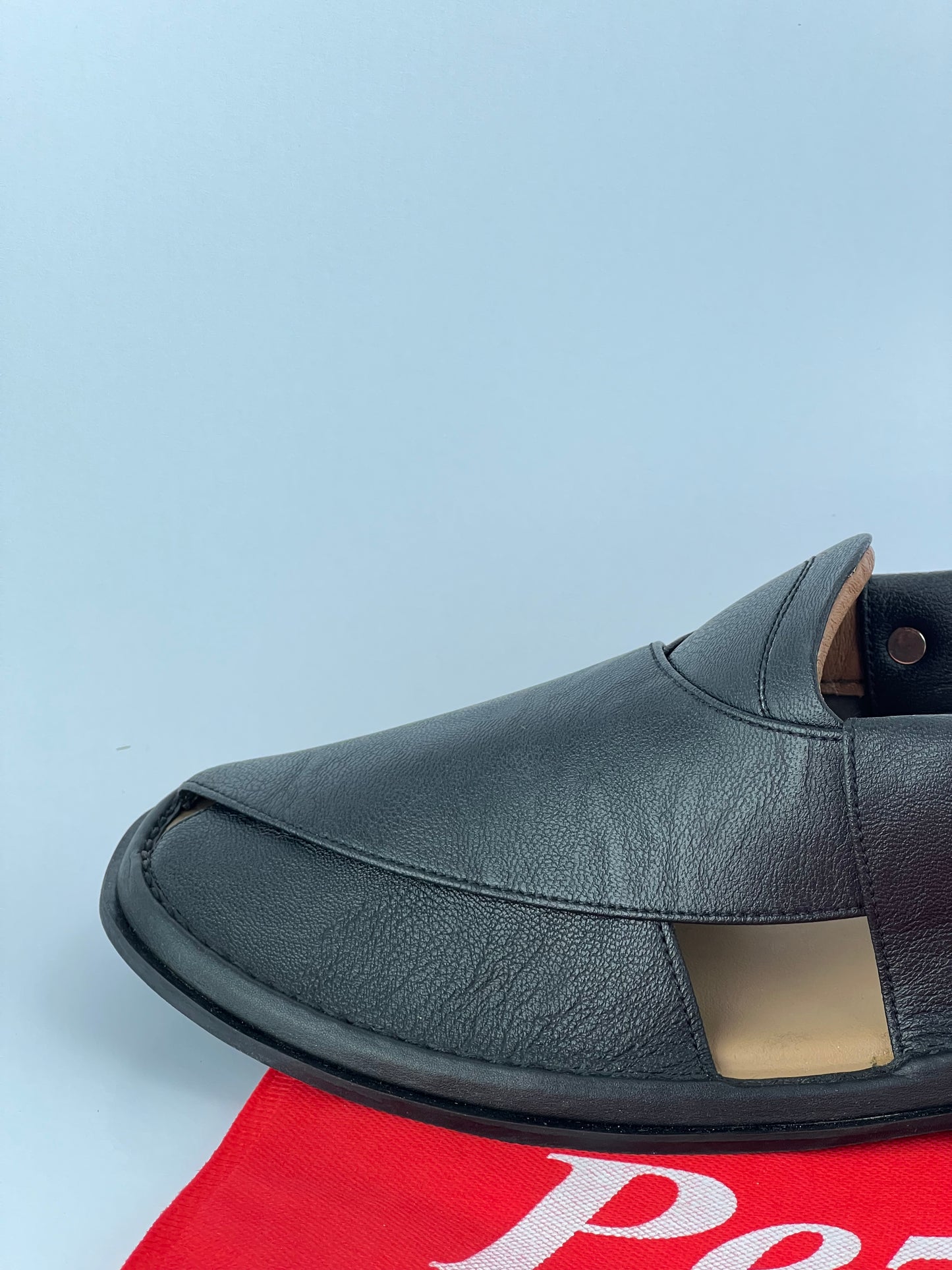 Gogo Round Shape Midnight Black Light Weight