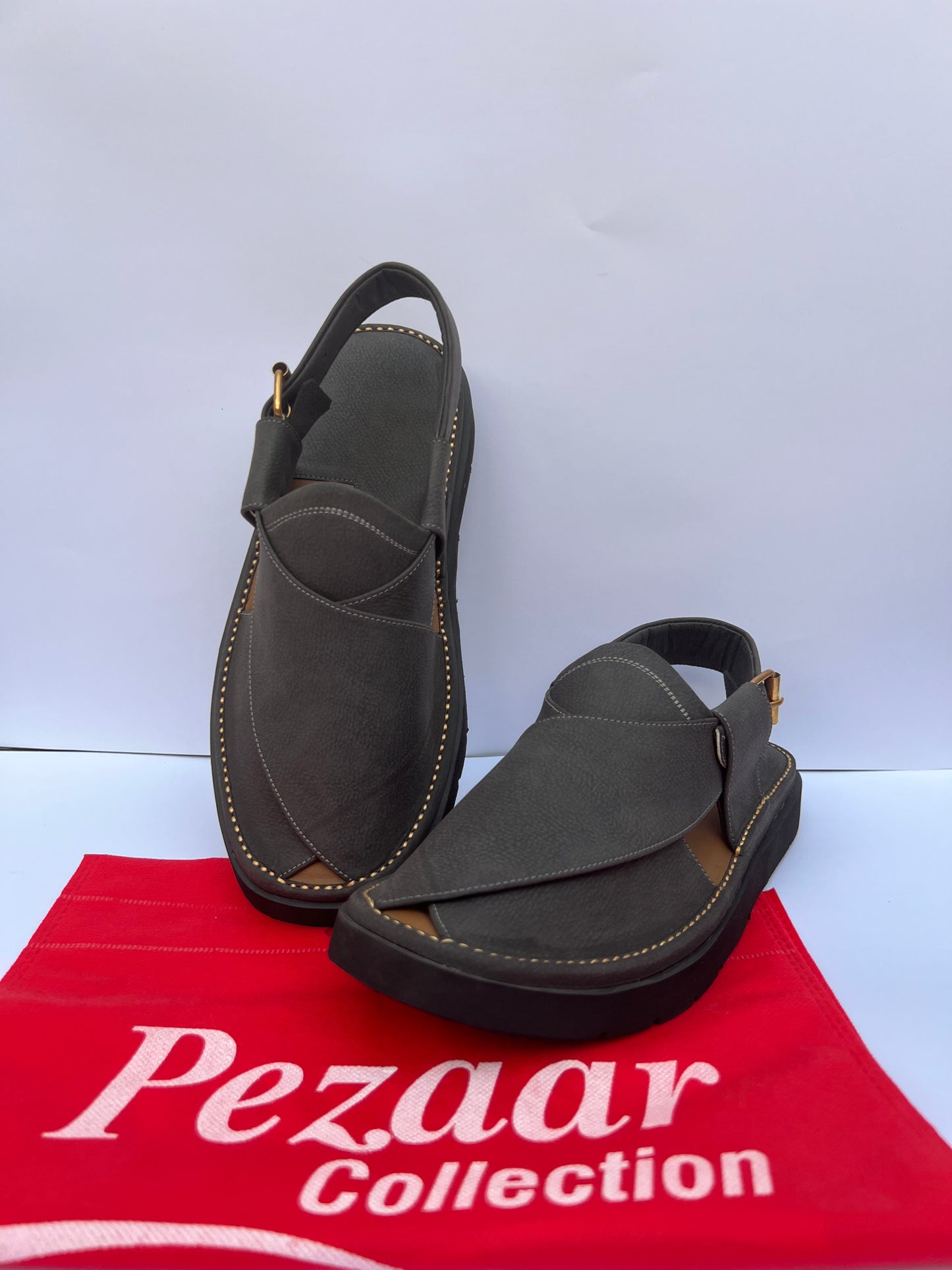 Gogo Round Shape Black Texture Sketcher Sole (Light Weight)
