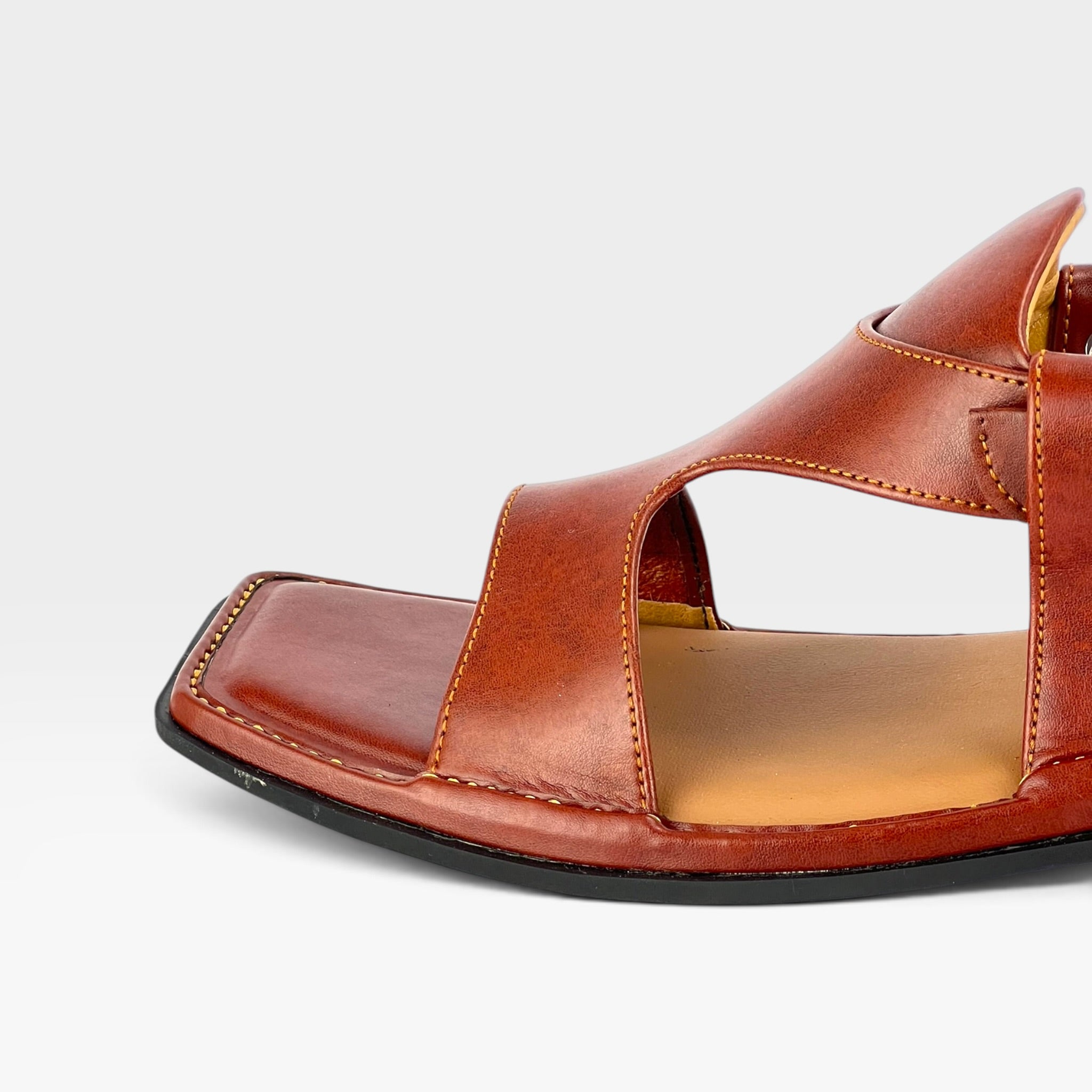 Panjedar Chappal (Burgundy)