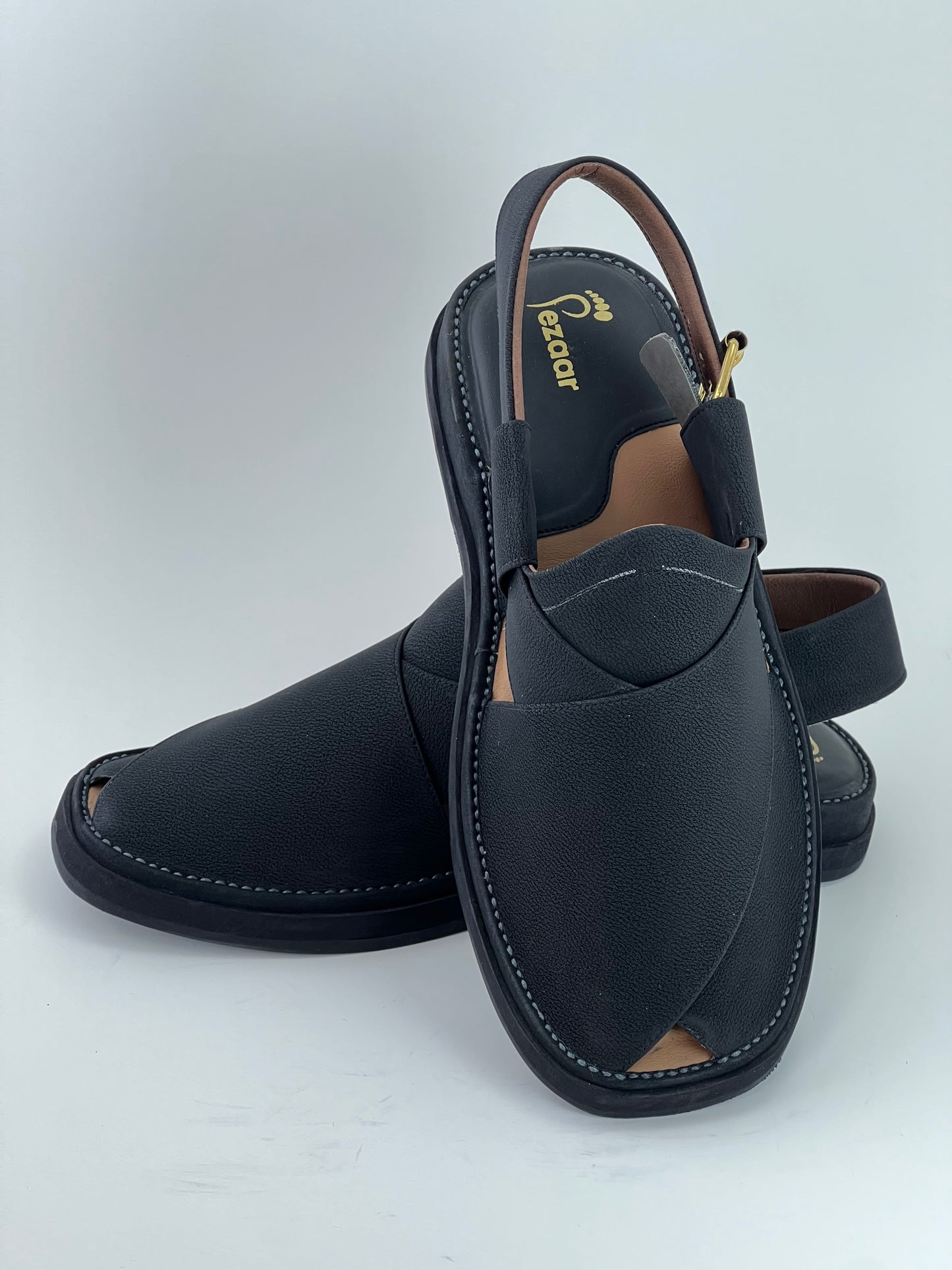 Gogo Black Texture Original Leather peshawari chapal(Light weight)