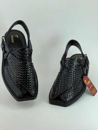 Hand woven medium sole black
