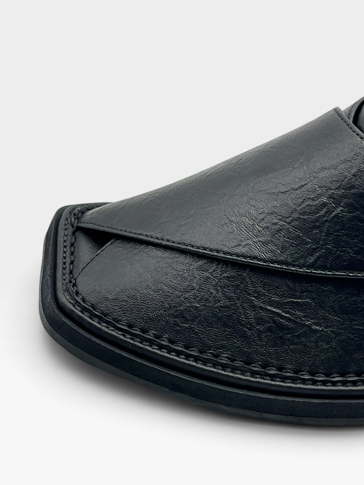 Upper touch leather peshawari chapal (black texture)