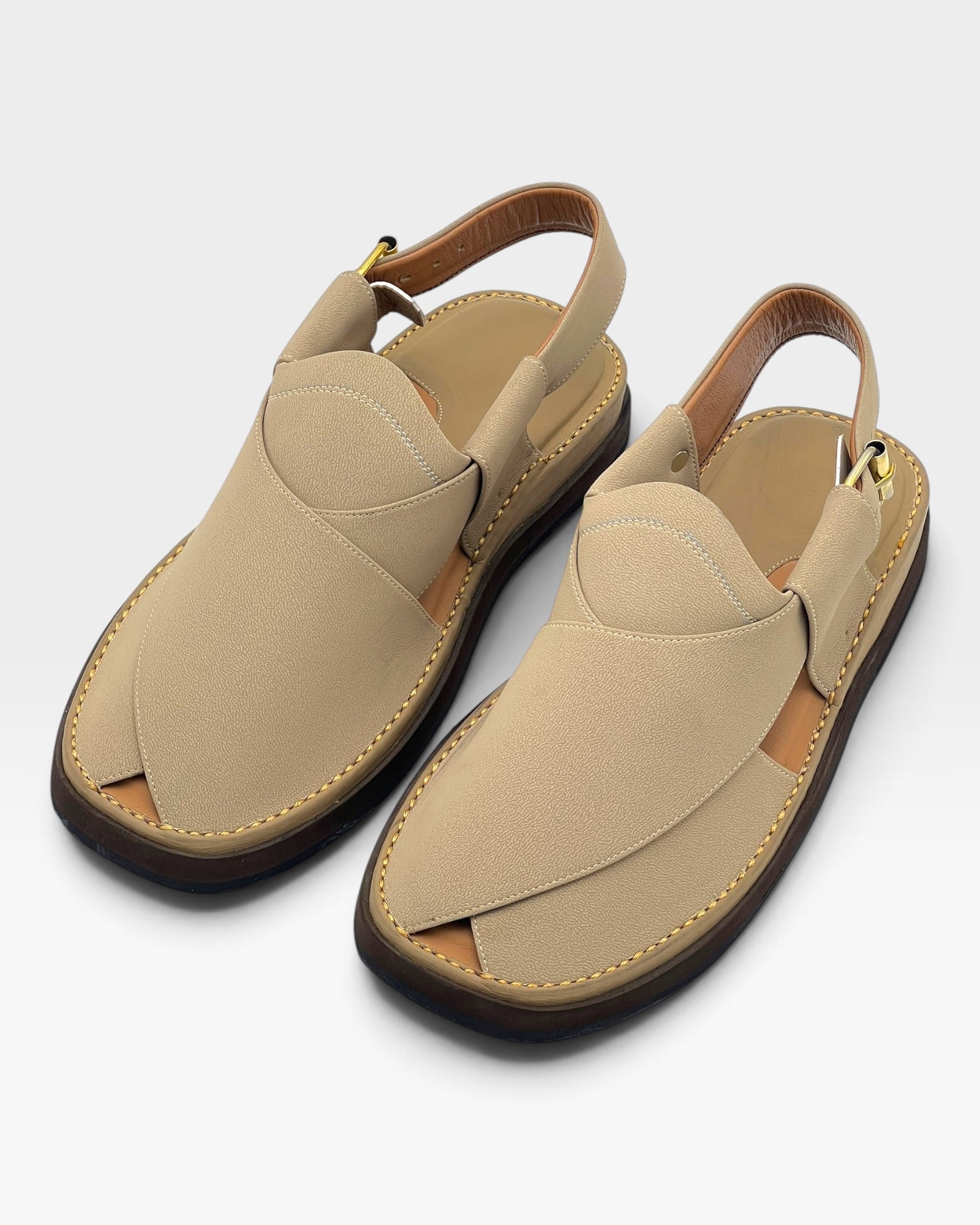Gogo Premium peshawari chapal(Cream)