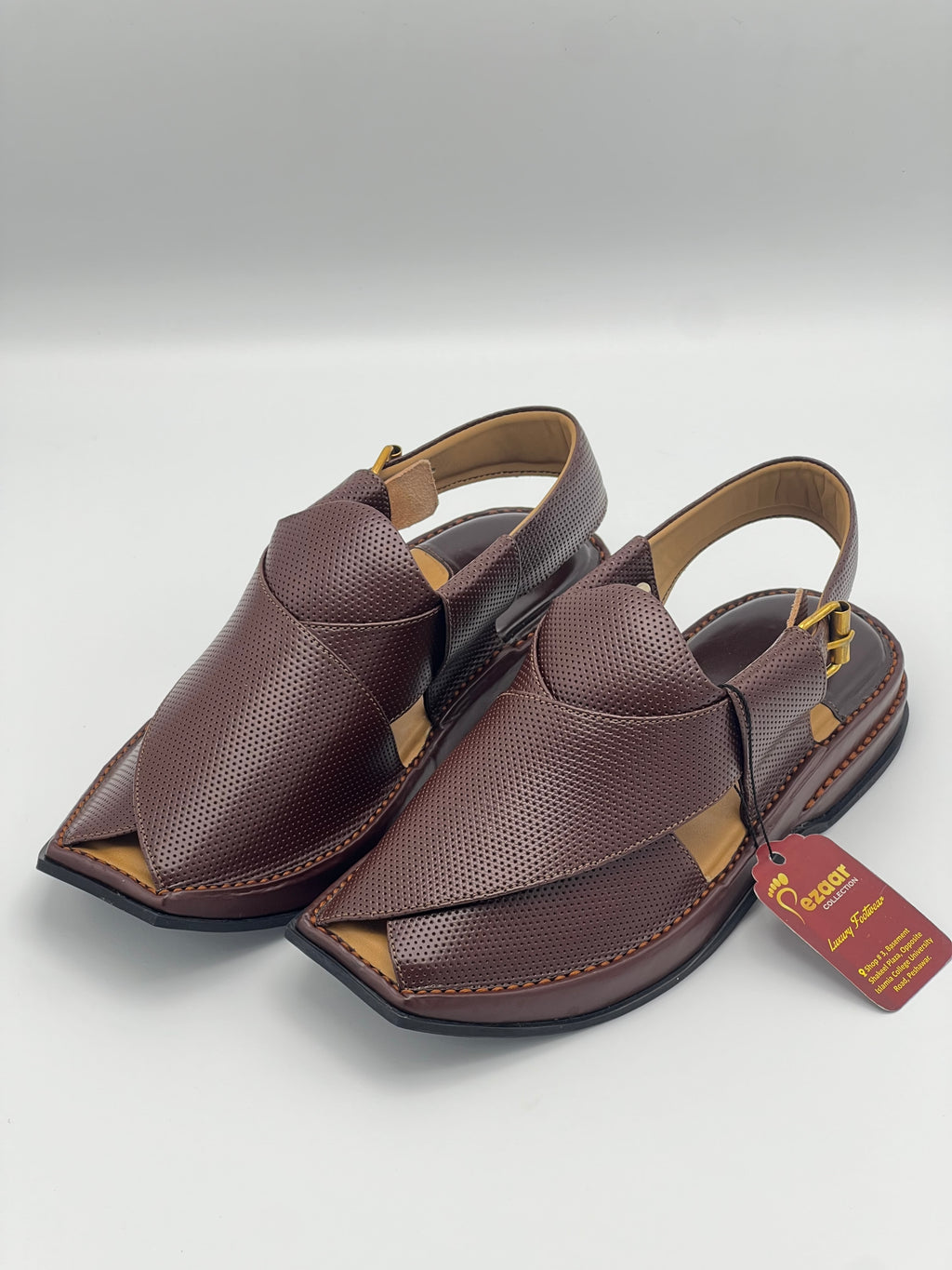 T shape classic dotted peshawari chapal (brwon)