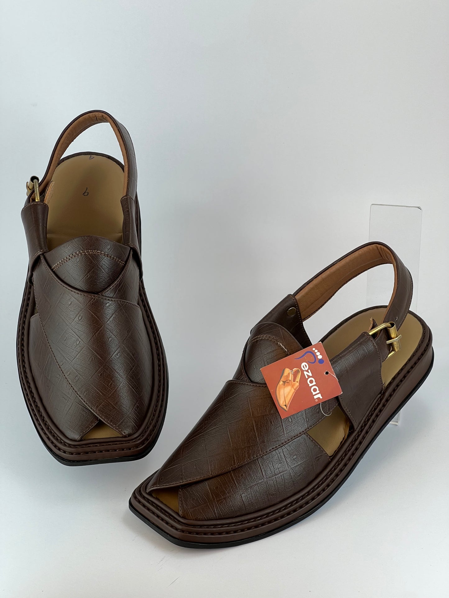 T Gear soft padded lefti sole washable (color Brown Texture)