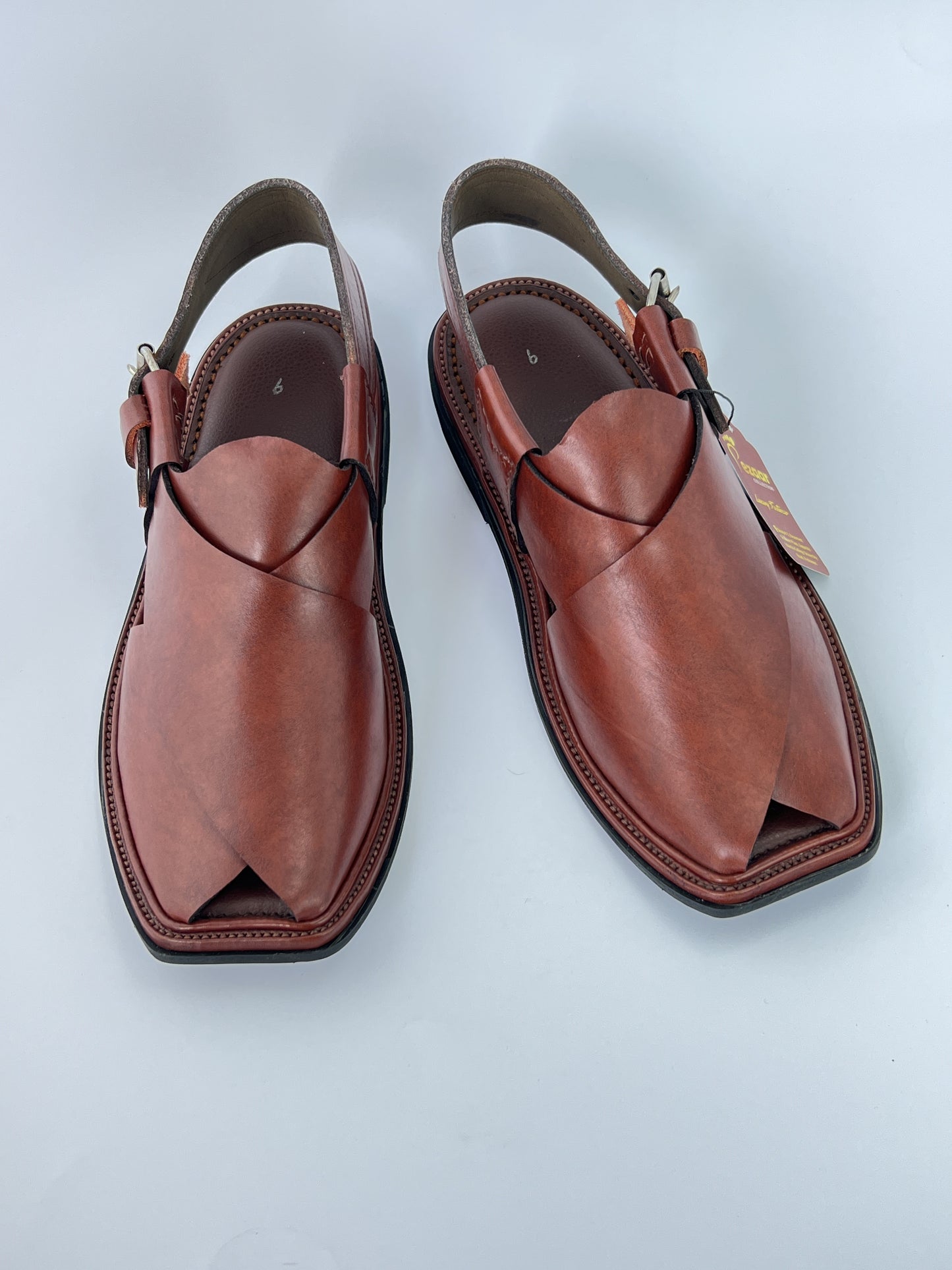 Handmade Goll T Charsadah chapal (mehrun)