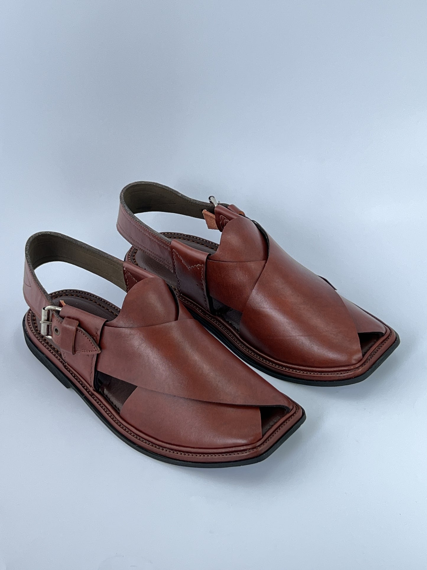 Handmade Goll T Charsadah chapal (mehrun)